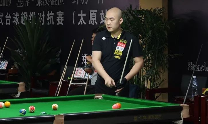 直落两局！冯彦哲／黄东萍2-0郭新娃／陈芳卉 晋级混双决赛