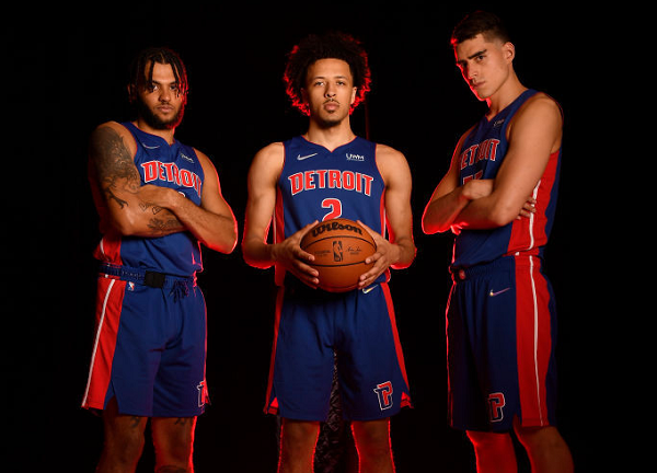 南弱北强新 南弱北强新