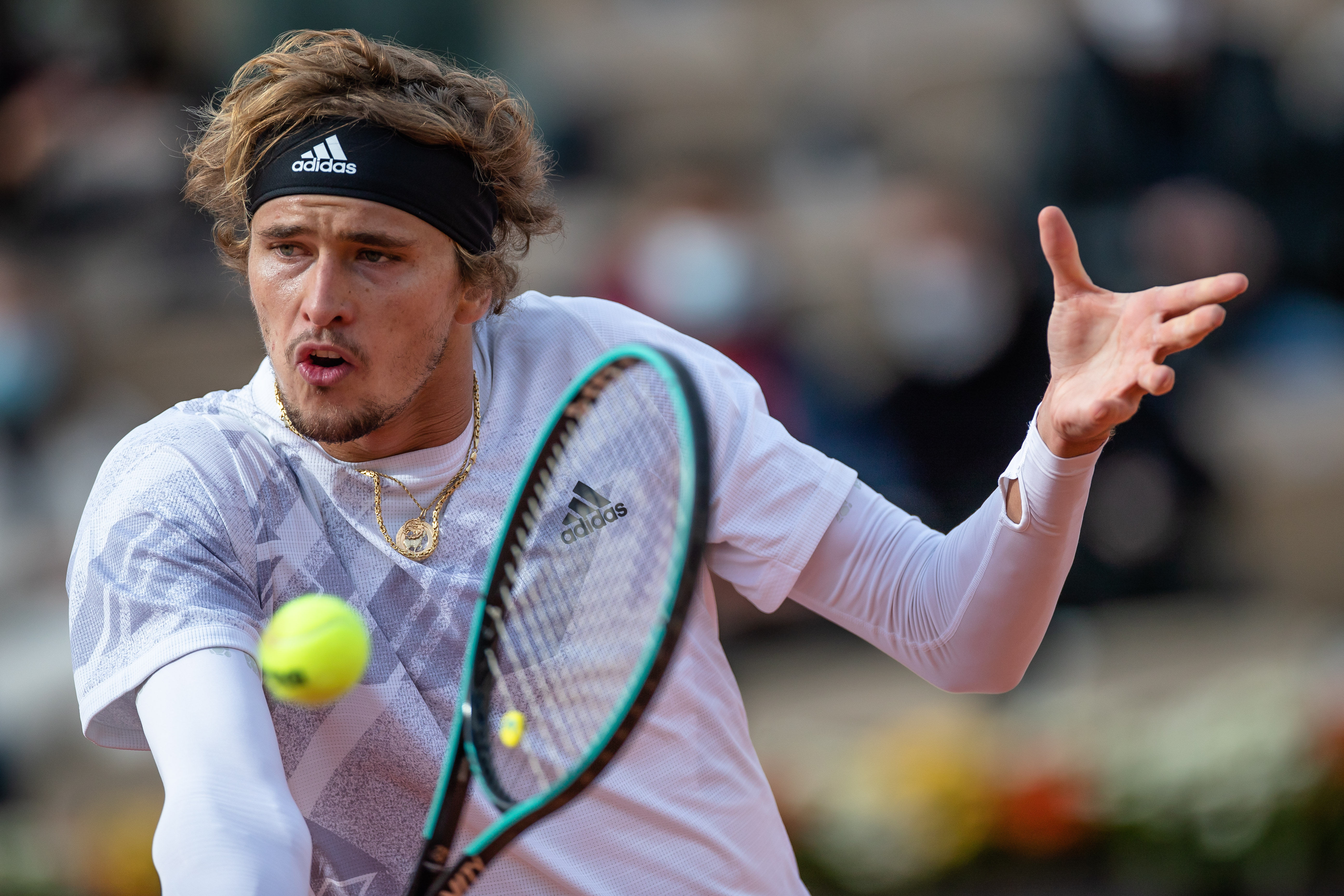 明显的竞争 明显的竞争