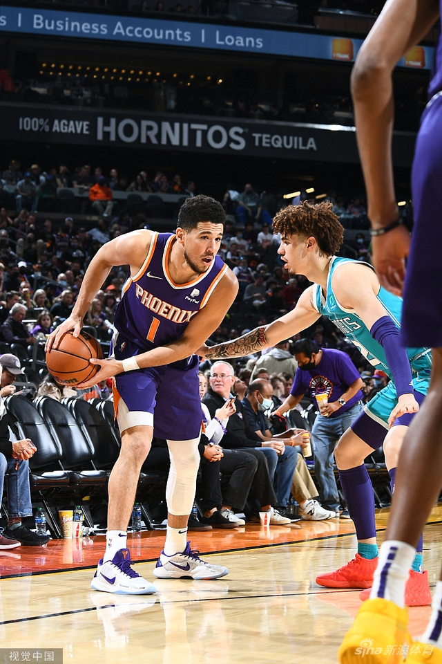 直以团队凝 直以团队凝