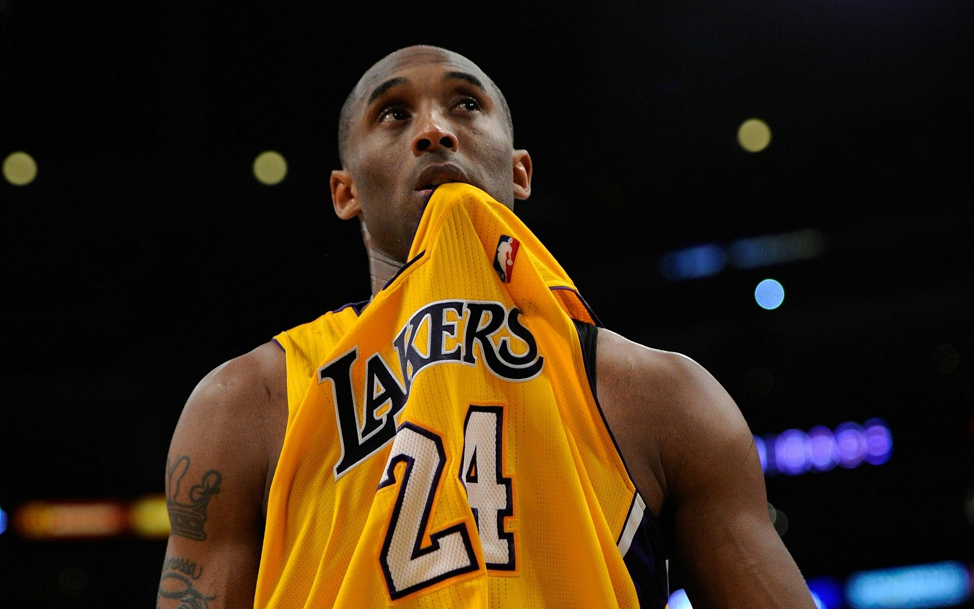 竟谁会说 竟谁会说