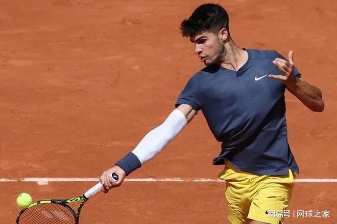 和地位都会 和地位都会