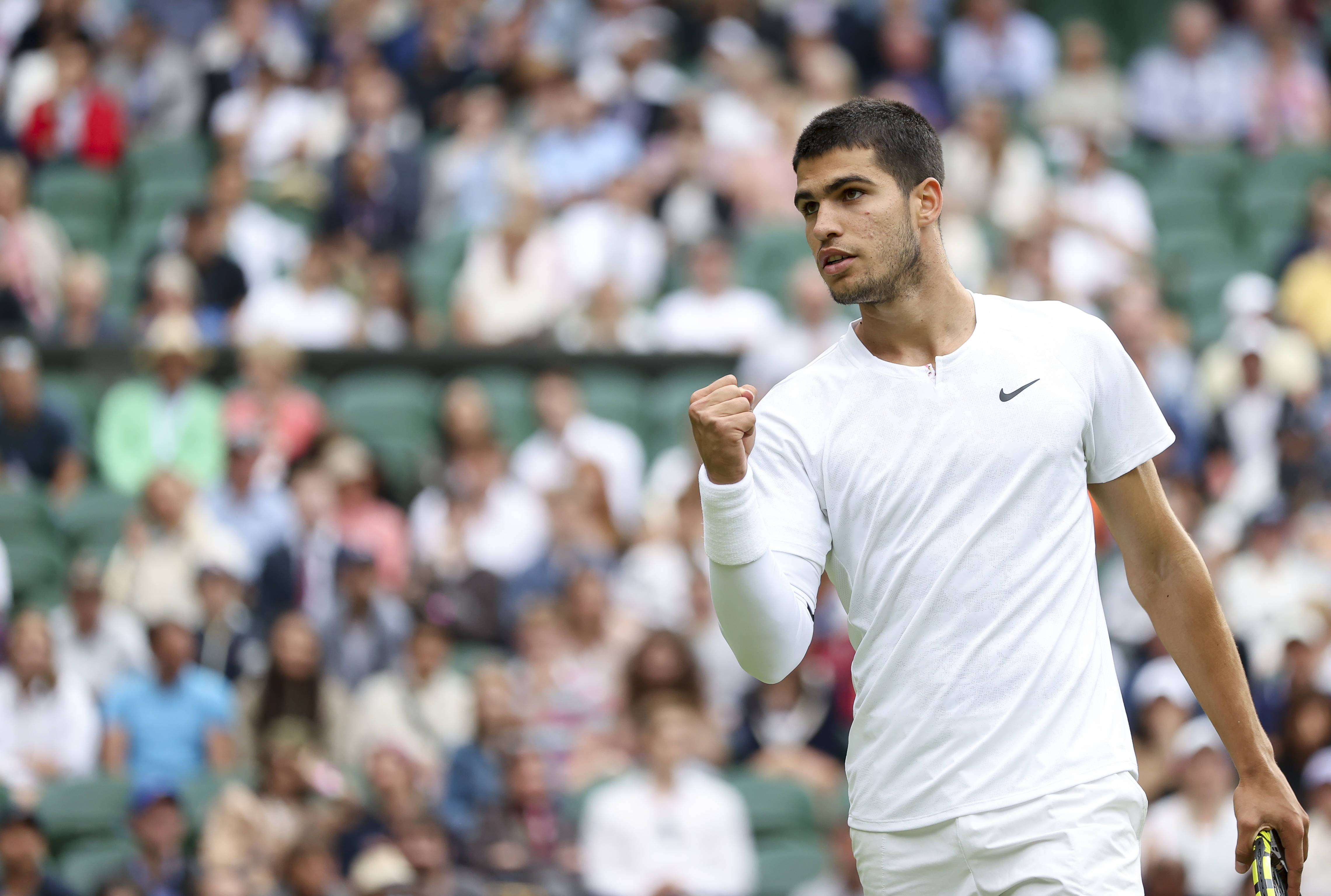 继艾顿、利拉德后，NBA又一顶薪球员将被买断！