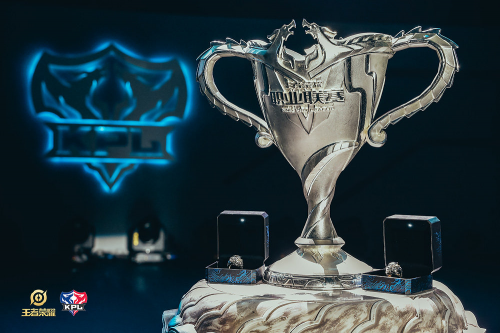 超球迷热议 超球迷热议